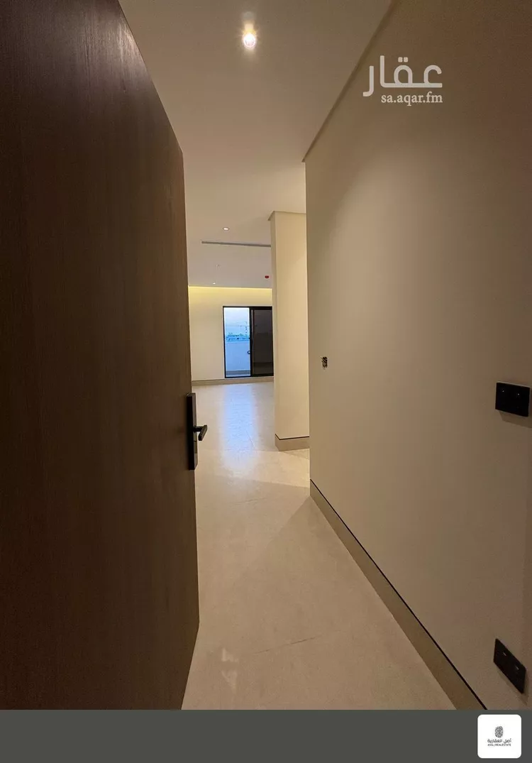 شقة للبيع في شارع الشماخ بن علاء, حي البندرية, مدينة الخبر, المنطقة الشرقية صورة 2