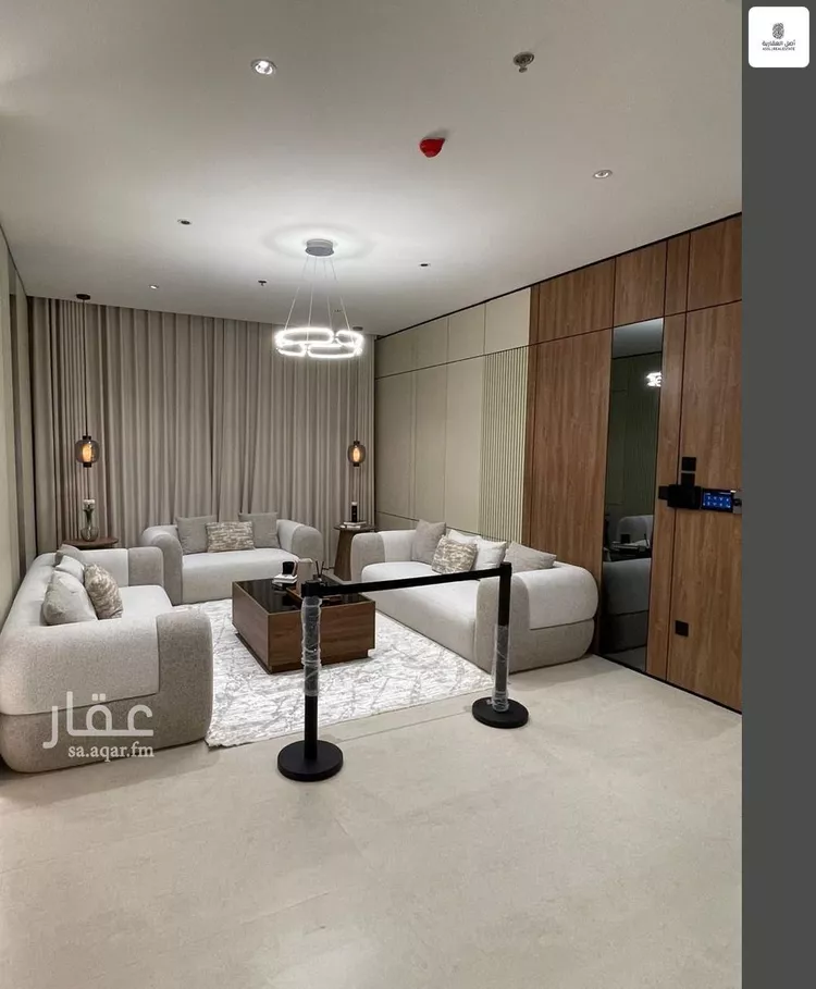 شقة للبيع في شارع الالمعي, حي البندرية, مدينة الخبر, المنطقة الشرقية صورة 2