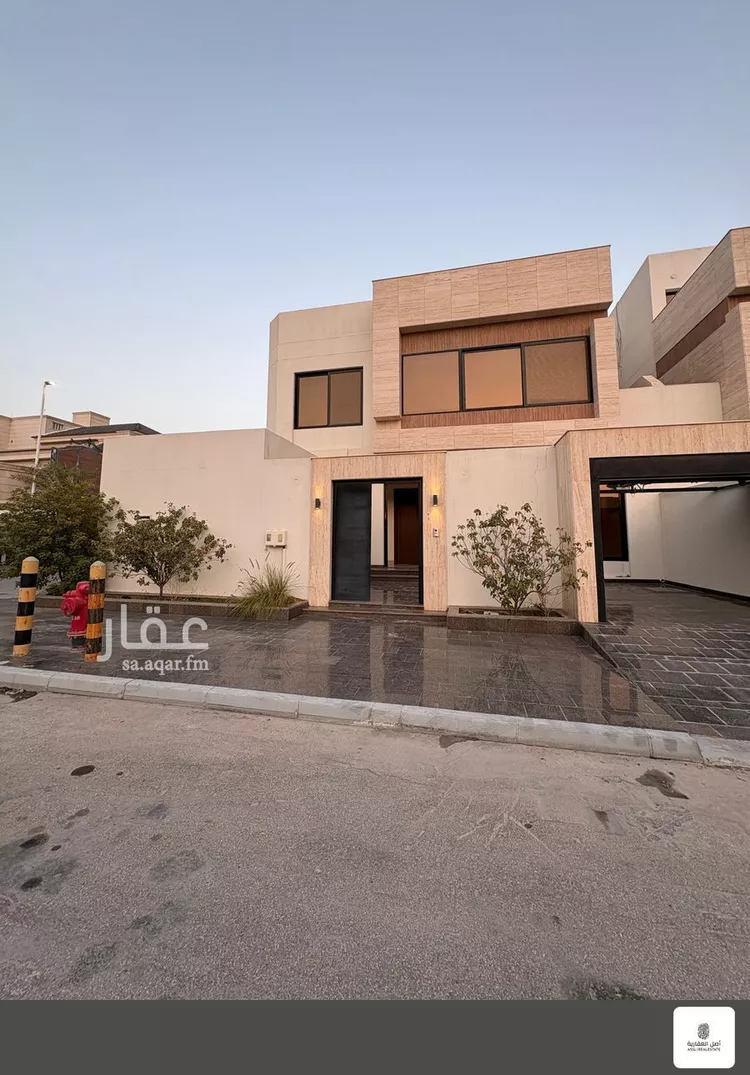 فيلا للبيع في شارع زيد بن ثابت, حي الدوحة الجنوبية, مدينة الظهران, المنطقة الشرقية