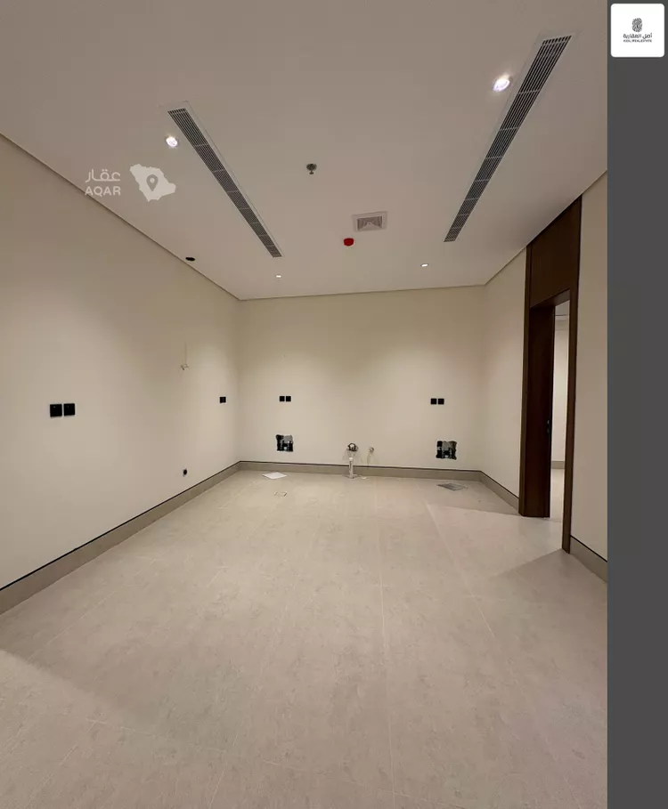 شقة للبيع في شارع الالمعي, حي البندرية, مدينة الخبر, المنطقة الشرقية 7