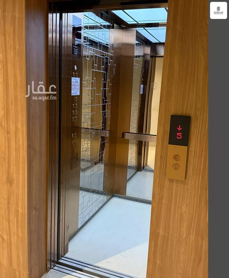 شقة للبيع في شارع الشماخ بن علاء, حي البندرية, مدينة الخبر, المنطقة الشرقية 19