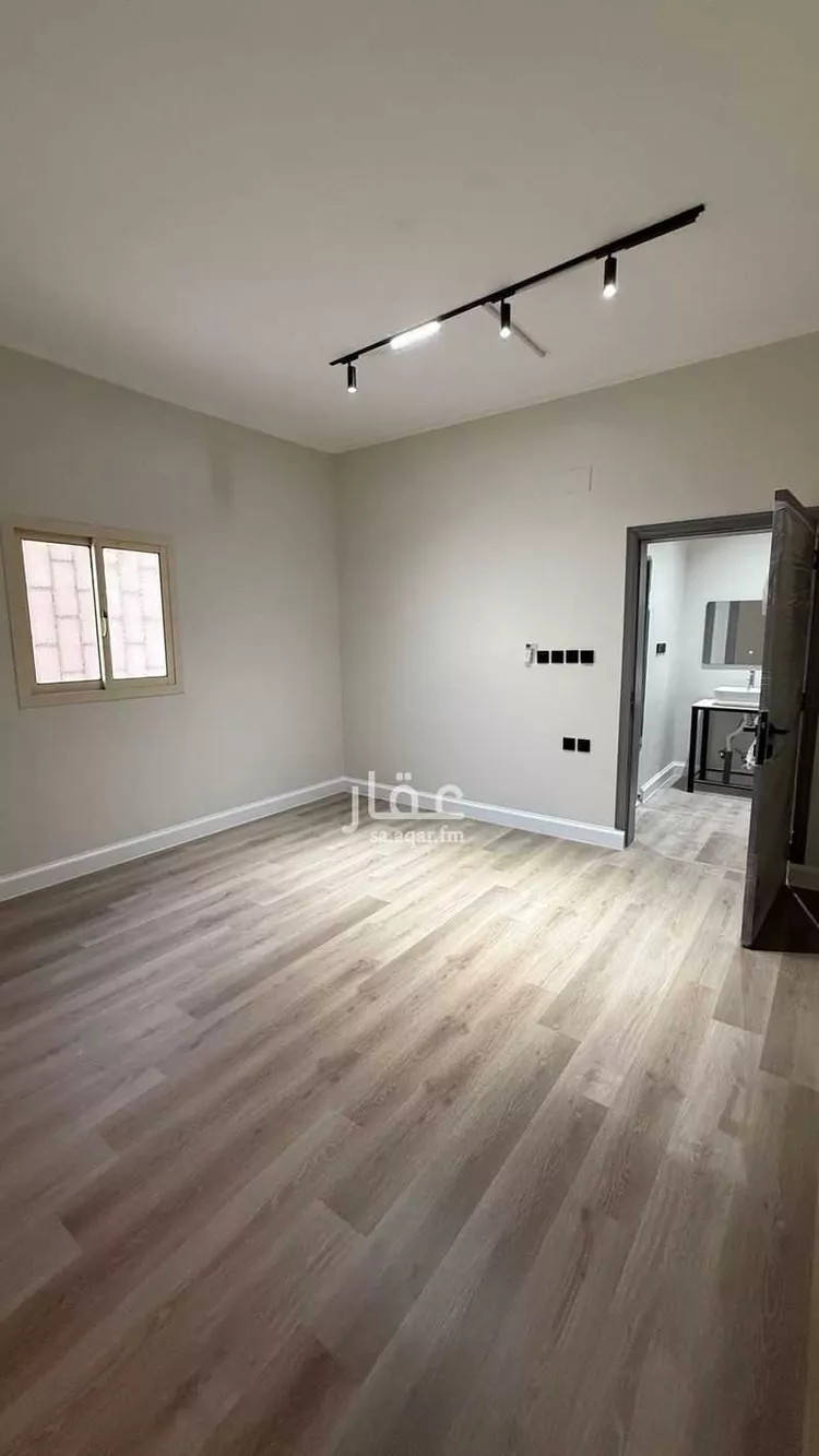 شقة للإيجار في شارع وائل الحضرمي, حي المحمدية 2, مدينة جازان, منطقة جازان صورة 2