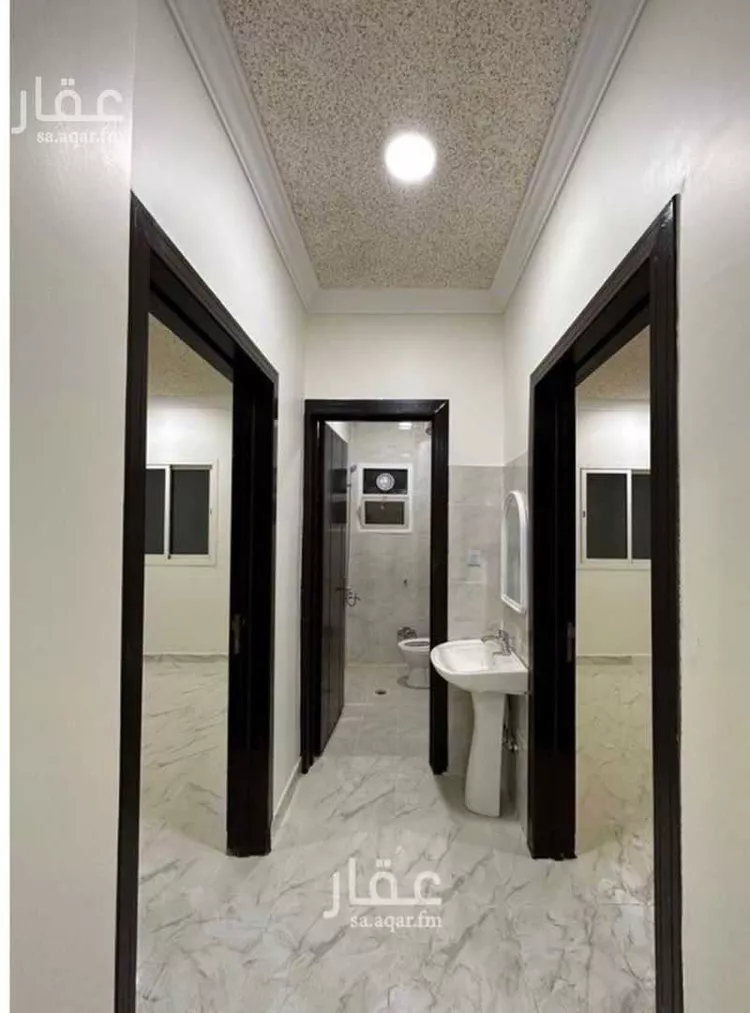 شقة للإيجار في شارع حسن سعيد المخرج ، حي المعيزلة ، الرياض ، منطقة الرياض صورة 2