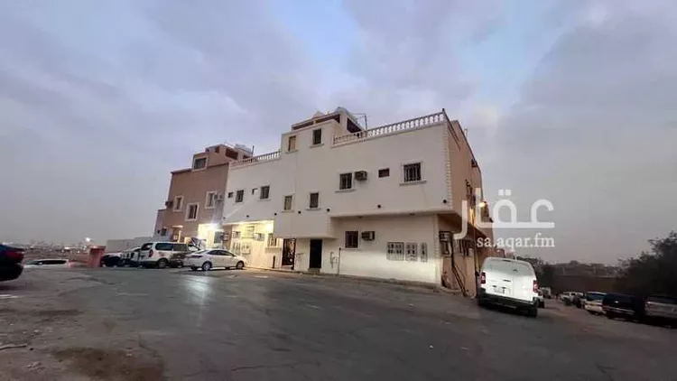 عمارة للإيجار في شارع سعيد بن نافع, حي اليمامة, مدينة الرياض, منطقة الرياض
