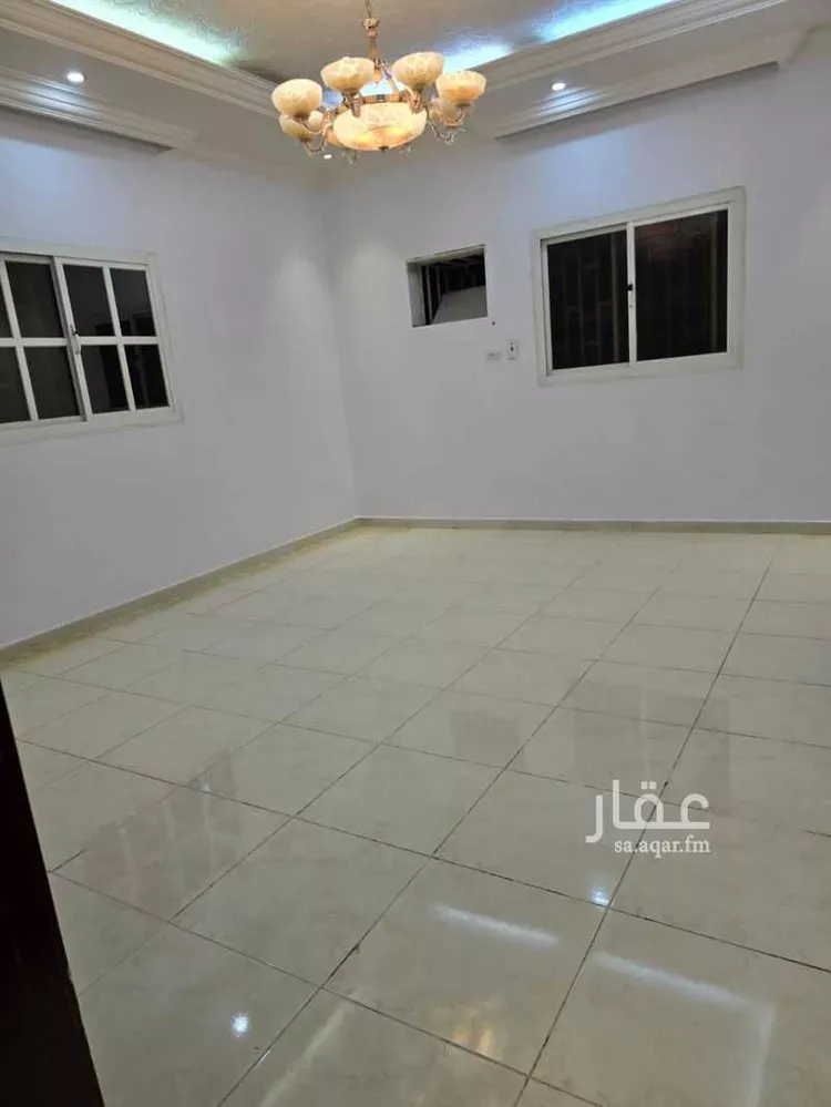 شقة للإيجار في شارع أسعد بن حارثة الأنصاري, حي الحمراء, مدينة تبوك, منطقة تبوك صورة 5