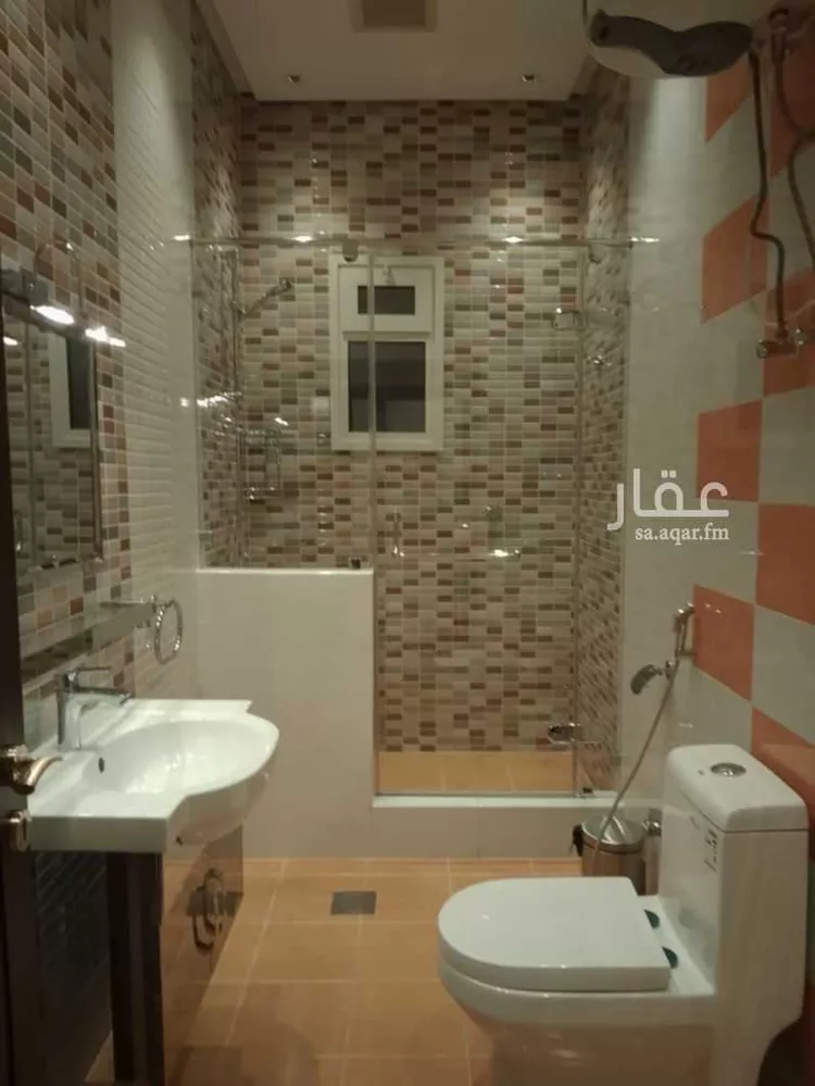 فيلا للإيجار في شارع حمد بن بسام, حي الحمراء, مدينة الرياض, منطقة الرياض صورة 2