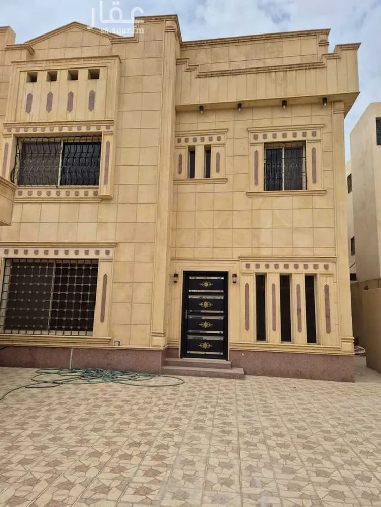 فيلا للإيجار في شارع الغطاس, حي إشبيلية, مدينة الرياض, منطقة الرياض 18