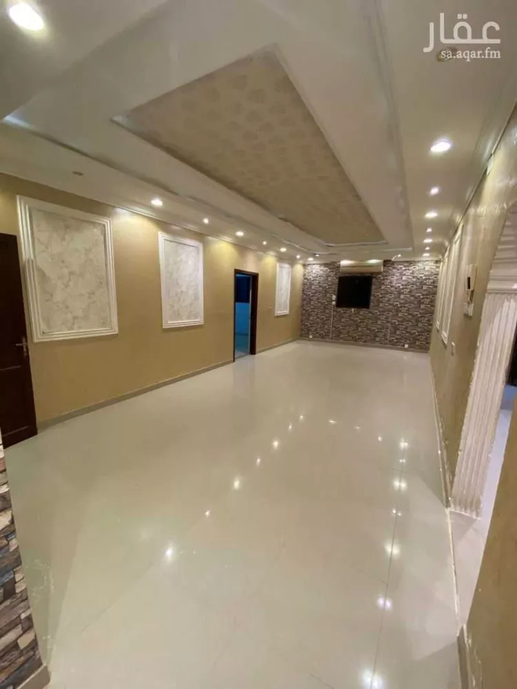 فيلا للبيع في شارع الدفاع, حي إشبيلية, مدينة الرياض, منطقة الرياض 10