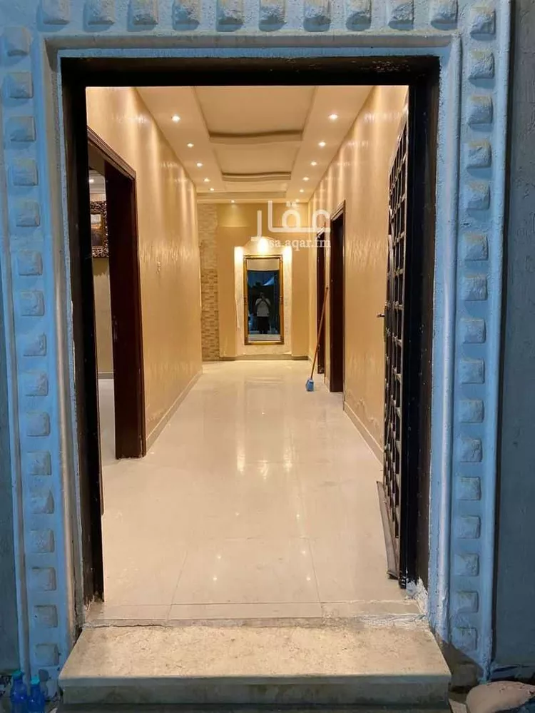 فيلا للبيع في شارع الدفاع, حي إشبيلية, مدينة الرياض, منطقة الرياض صورة 4