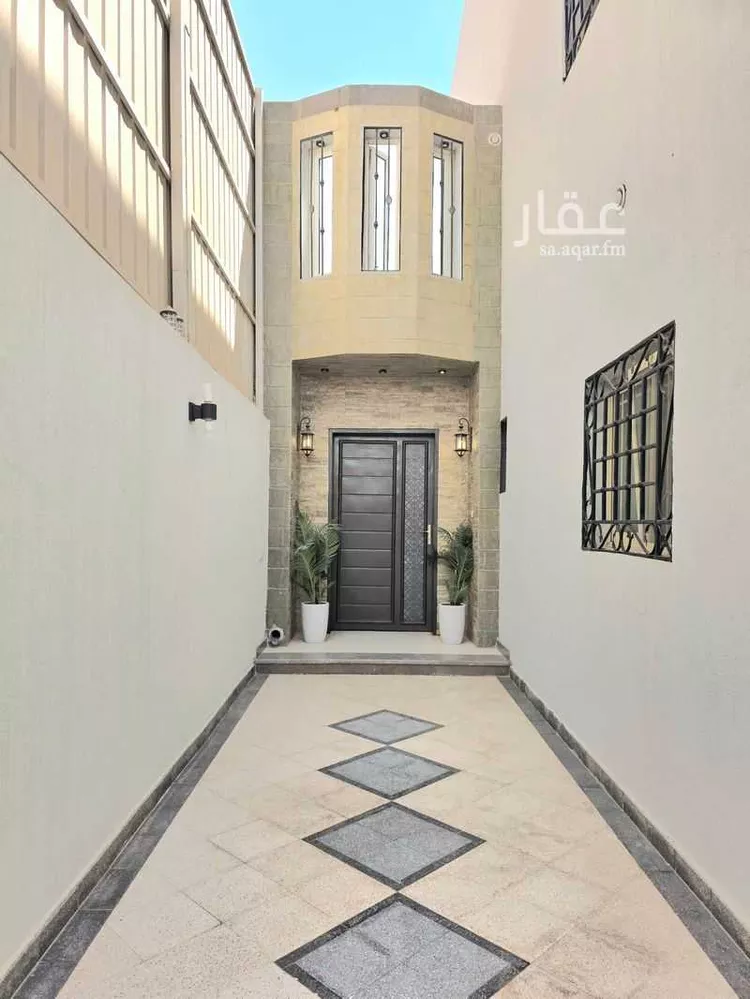 فيلا للبيع في شارع المستنجدي, حي الحمراء, مدينة الرياض, منطقة الرياض صورة 5