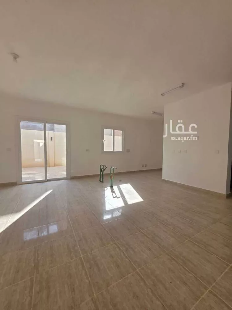 فيلا للإيجار في شارع أبي الغنائم الكتان, حي مطار الملك خالد الدولي, مدينة الرياض, منطقة الرياض 6