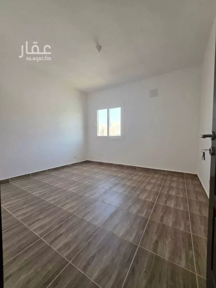 فيلا للإيجار في شارع أبي الغنائم الكتان, حي مطار الملك خالد الدولي, مدينة الرياض, منطقة الرياض 12