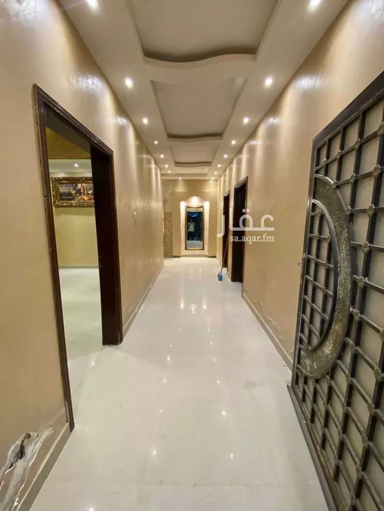 فيلا للبيع في شارع الدفاع, حي إشبيلية, مدينة الرياض, منطقة الرياض 15