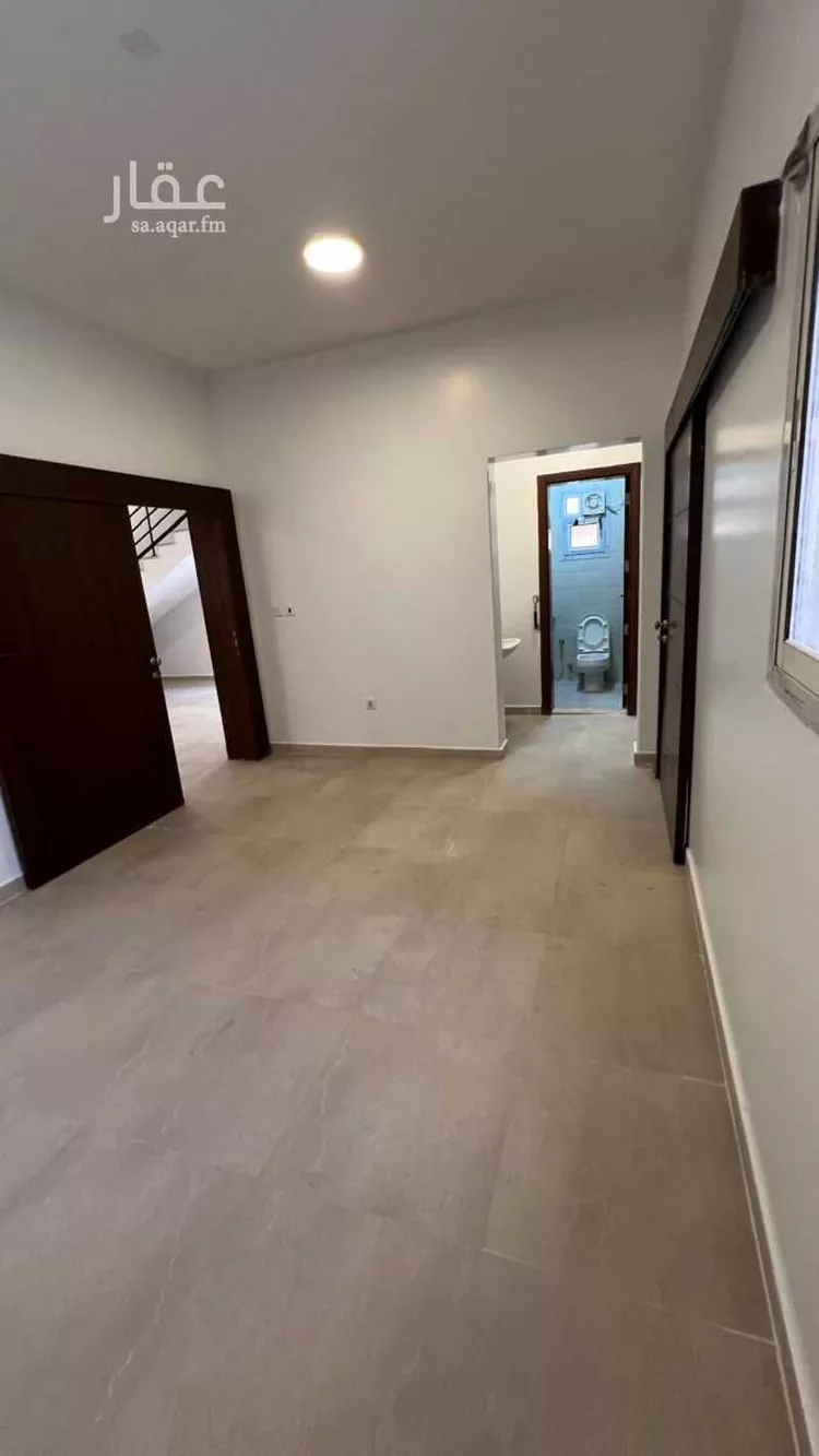 فيلا للإيجار في شارع حرة الحجرة, حي الجنادرية, مدينة الرياض, منطقة الرياض