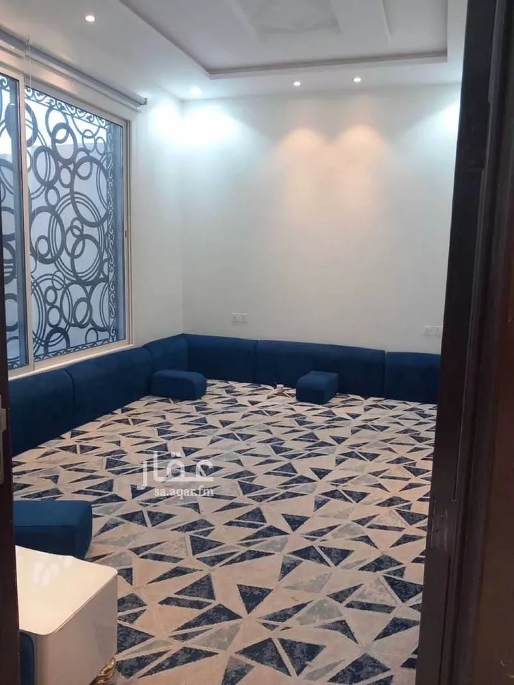 فيلا للبيع في شارع جبل الحسي, حي ظهرة لبن, مدينة الرياض, منطقة الرياض