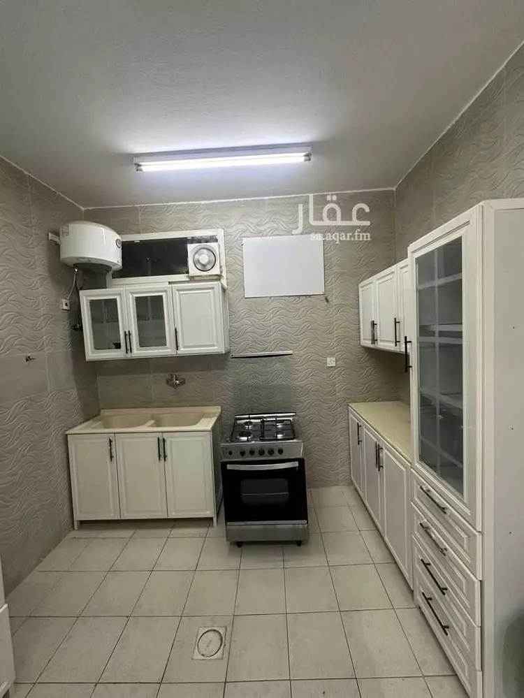 شقة مفروشة للحجز في شارع الشيوخ ، حي بدر ، الرياض ، منطقة الرياض صورة 2