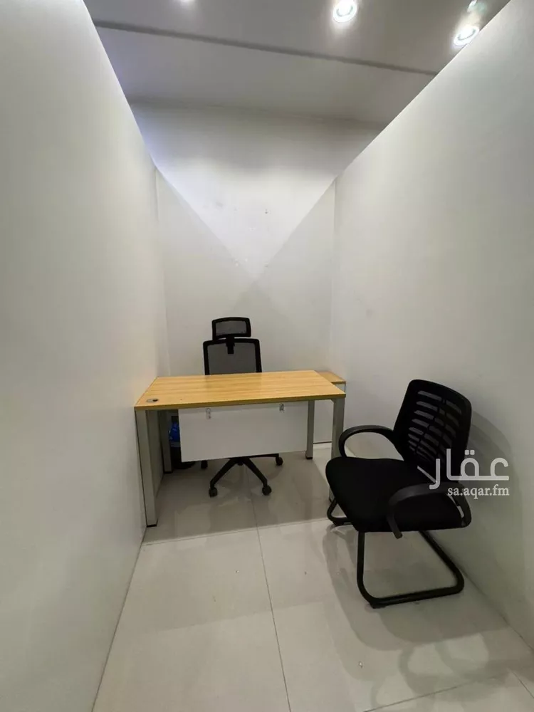 مكتب تجاري للإيجار في شارع الملك عبدالعزيز ابن عبدالرحمن سعود الفرعي, حي العارض, مدينة الرياض, منطقة الرياض صورة 2