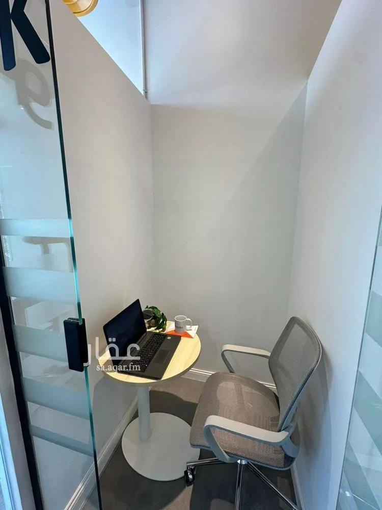 مكتب تجاري للإيجار في شارع الحديقة, حي السويدي, مدينة الرياض, منطقة الرياض صورة 4
