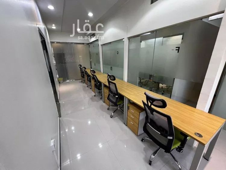 مكتب تجاري للإيجار في شارع الملك عبدالعزيز ابن عبدالرحمن سعود الفرعي, حي العارض, مدينة الرياض, منطقة الرياض 8