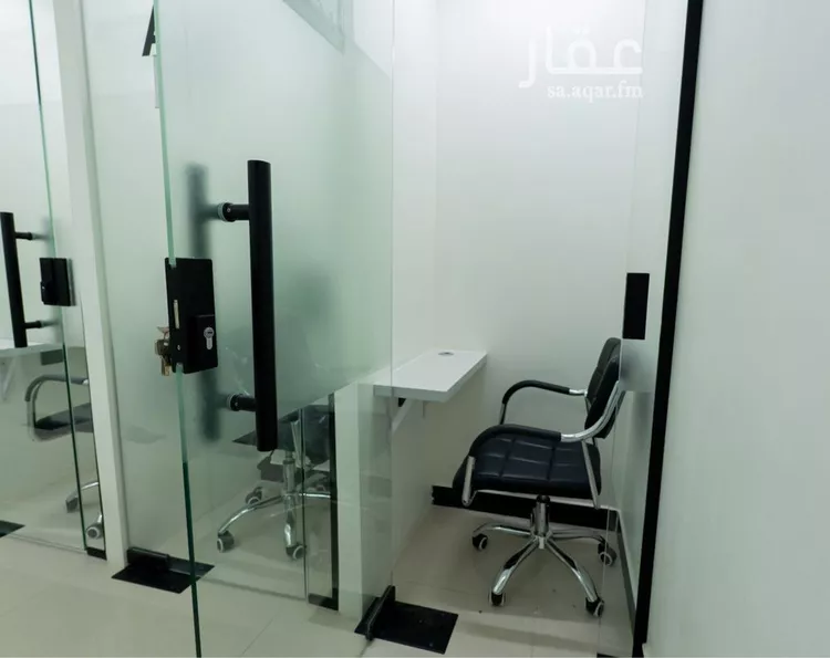 مكتب تجاري للإيجار في شارع الملك عبدالعزيز ابن عبدالرحمن سعود الفرعي, حي العارض, مدينة الرياض, منطقة الرياض 8