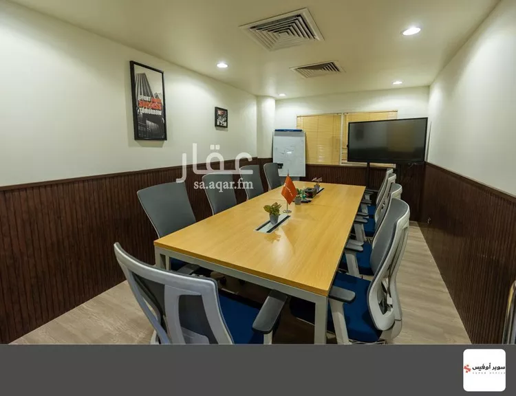 مكتب تجاري للإيجار في شارع أغادير, حي الملك عبدالعزيز, مدينة الرياض, منطقة الرياض