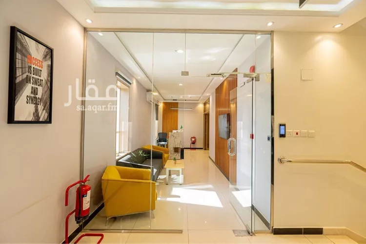 مكتب تجاري للإيجار في شارع الملك عبدالعزيز ابن عبدالرحمن سعود الفرعي, حي العارض, مدينة الرياض, منطقة الرياض صورة 2