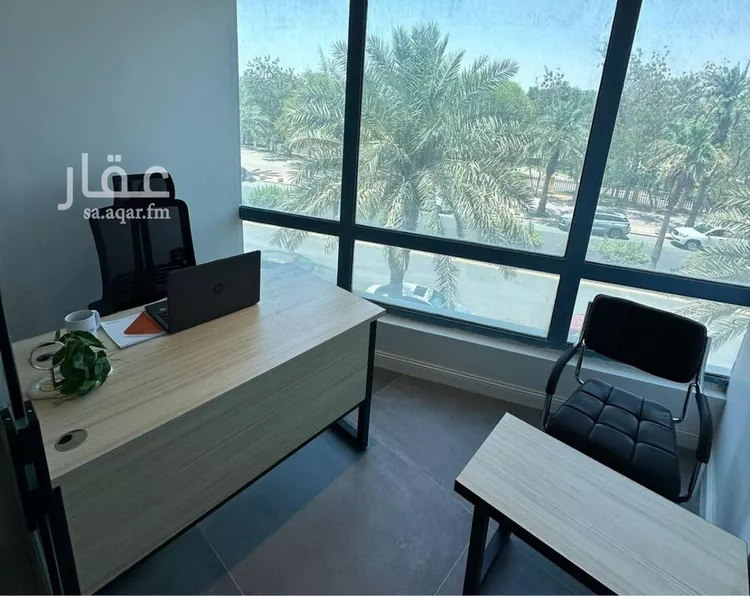 مكتب تجاري للإيجار في شارع الحديقة, حي السويدي, مدينة الرياض, منطقة الرياض صورة 3