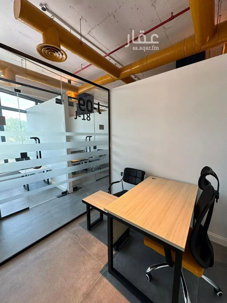 مكتب تجاري للإيجار في شارع الحديقة, حي السويدي, مدينة الرياض, منطقة الرياض صورة 4