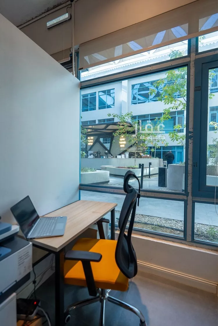 مكتب تجاري للإيجار في شارع الحديقة, حي السويدي, مدينة الرياض, منطقة الرياض صورة 3