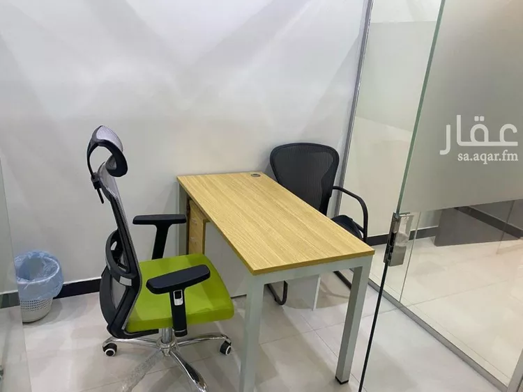 مكتب تجاري للإيجار في شارع الملك عبدالعزيز ابن عبدالرحمن سعود الفرعي, حي العارض, مدينة الرياض, منطقة الرياض صورة 2