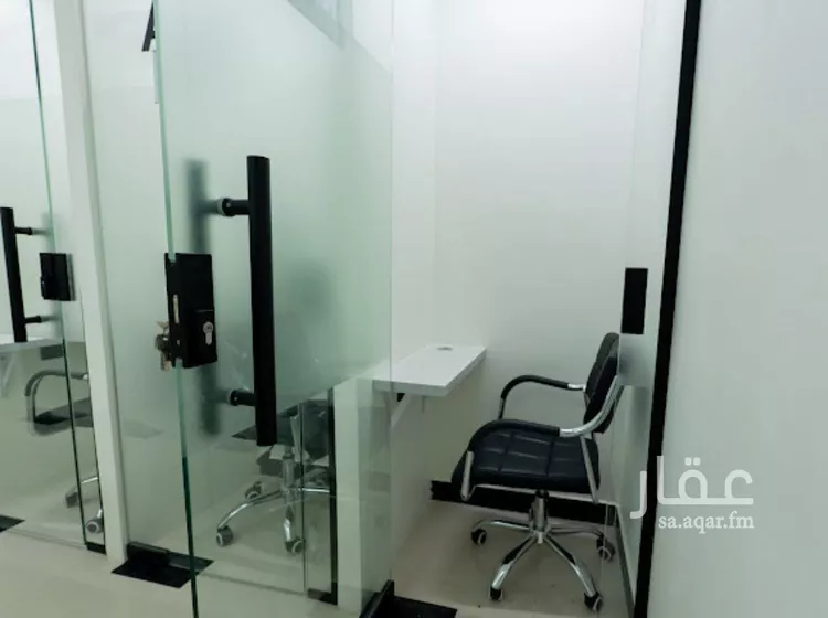مكتب تجاري للإيجار في شارع الملك عبدالعزيز ابن عبدالرحمن سعود الفرعي, حي العارض, مدينة الرياض, منطقة الرياض 7