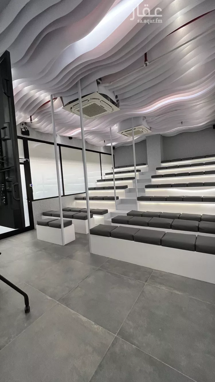 مكتب تجاري للإيجار في شارع الحديقة, حي السويدي, مدينة الرياض, منطقة الرياض صورة 5