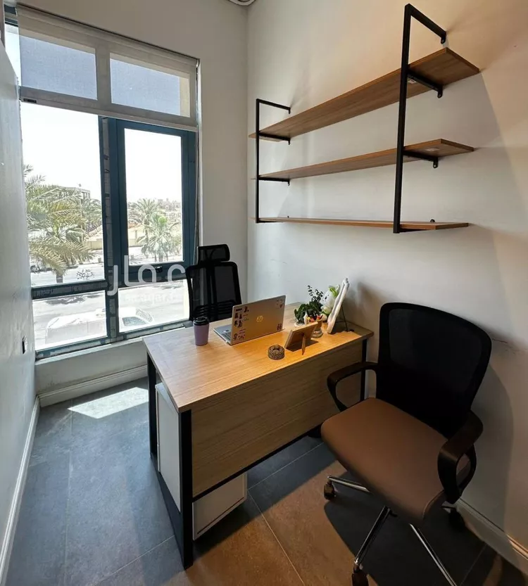 مكتب تجاري للإيجار في شارع الحديقة, حي السويدي, مدينة الرياض, منطقة الرياض صورة 5