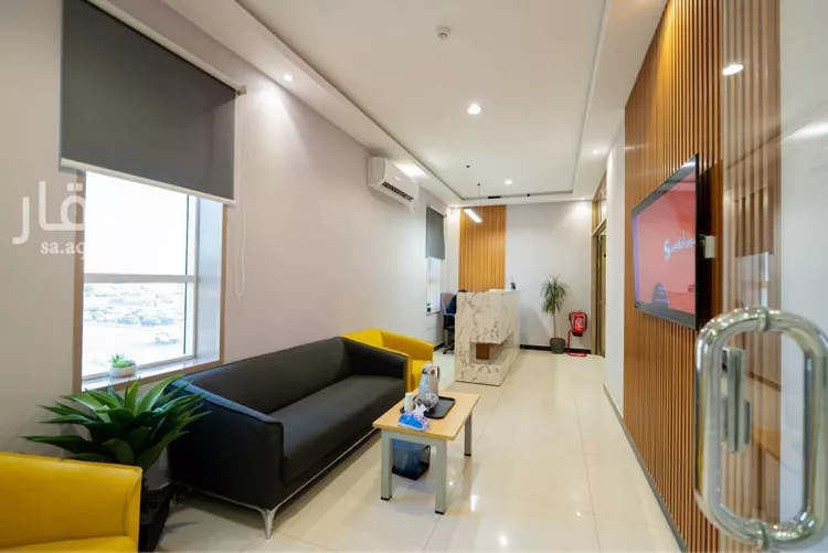 مكتب تجاري للإيجار في شارع الملك عبدالعزيز ابن عبدالرحمن سعود الفرعي, حي العارض, مدينة الرياض, منطقة الرياض