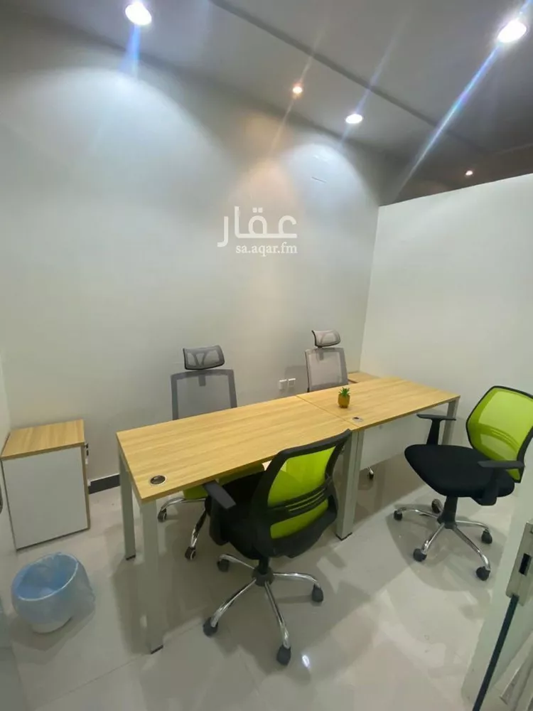مكتب تجاري للإيجار في شارع الملك عبدالعزيز ابن عبدالرحمن سعود الفرعي, حي العارض, مدينة الرياض, منطقة الرياض 11