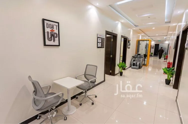 مكتب تجاري للإيجار في شارع الملك عبدالعزيز ابن عبدالرحمن سعود الفرعي, حي العارض, مدينة الرياض, منطقة الرياض صورة 3