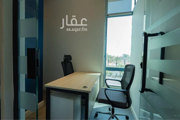 مكتب تجاري للإيجار في شارع الحديقة, حي السويدي, مدينة الرياض, منطقة الرياض 7