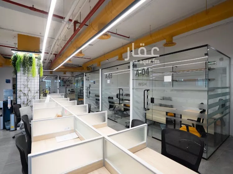 مكتب تجاري للإيجار في شارع الحديقة, حي السويدي, مدينة الرياض, منطقة الرياض صورة 2