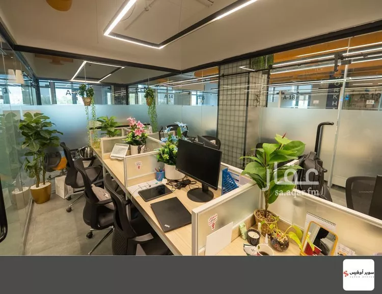 مكتب تجاري للإيجار في شارع الحديقة, حي السويدي, مدينة الرياض, منطقة الرياض صورة 2
