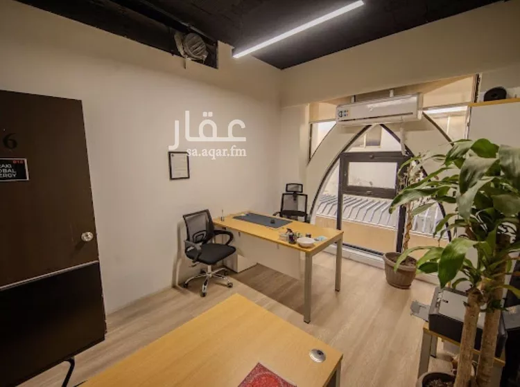 مكتب تجاري للإيجار في شارع أغادير, حي الملك عبدالعزيز, مدينة الرياض, منطقة الرياض صورة 5