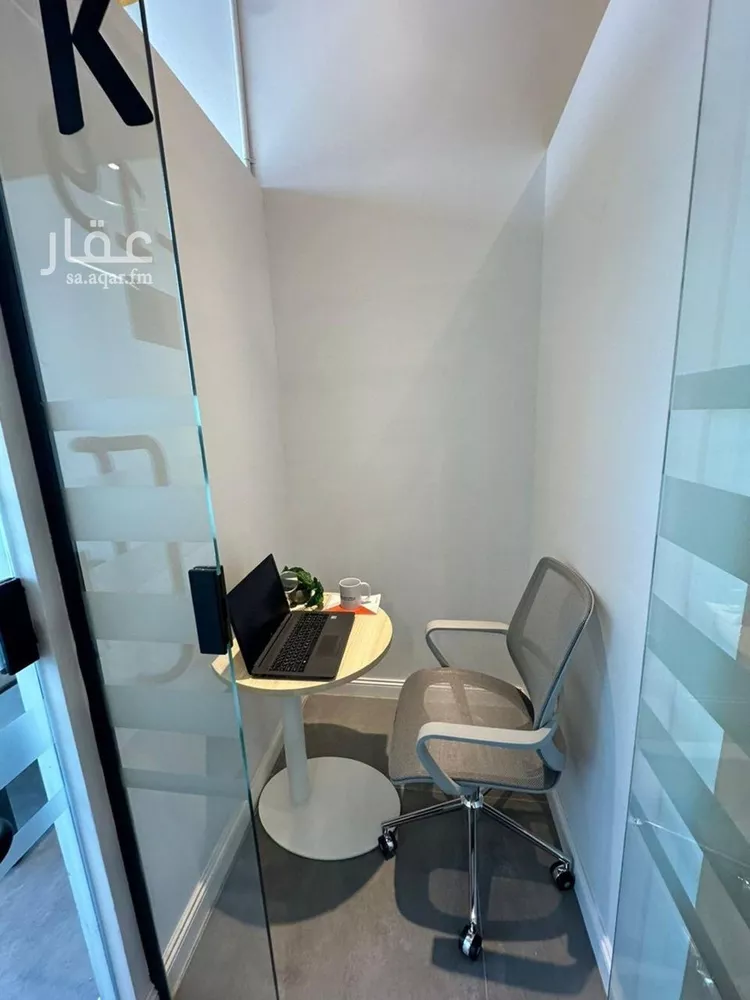 مكتب تجاري للإيجار في شارع الحديقة, حي السويدي, مدينة الرياض, منطقة الرياض صورة 4
