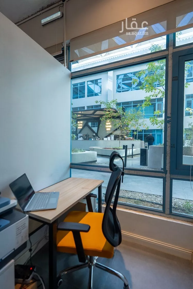 مكتب تجاري للإيجار في شارع الحديقة, حي السويدي, مدينة الرياض, منطقة الرياض صورة 3