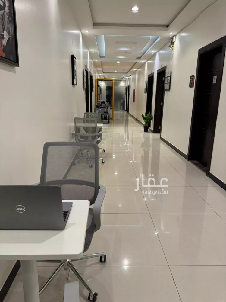 مكتب تجاري للإيجار في شارع الملك عبدالعزيز ابن عبدالرحمن سعود الفرعي, حي العارض, مدينة الرياض, منطقة الرياض صورة 2