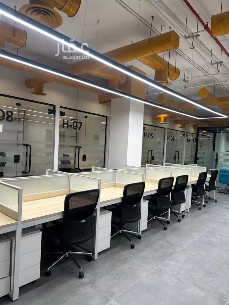 مكتب تجاري للإيجار في شارع الحديقة, حي السويدي, مدينة الرياض, منطقة الرياض