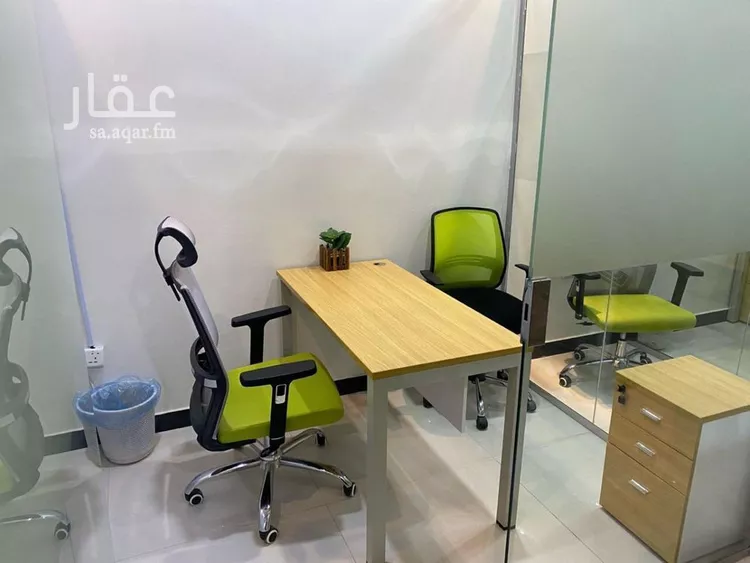 مكتب تجاري للإيجار في شارع الملك عبدالعزيز ابن عبدالرحمن سعود الفرعي, حي العارض, مدينة الرياض, منطقة الرياض صورة 2