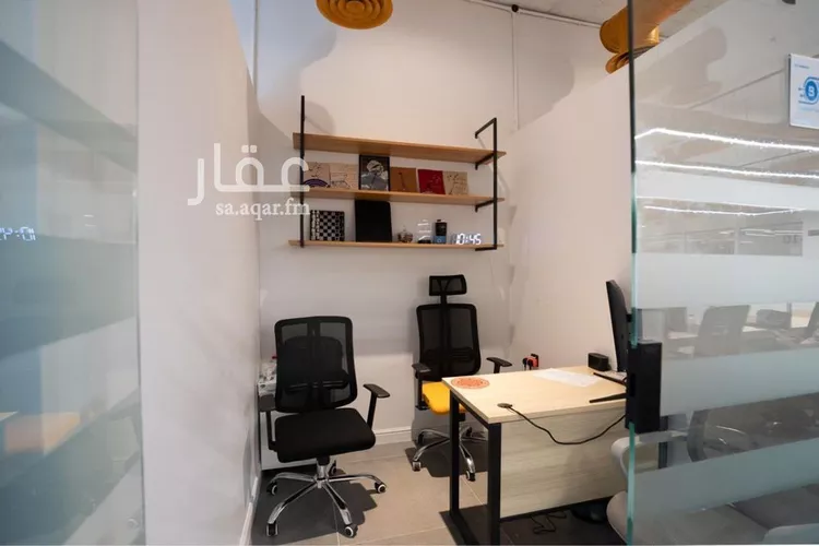 مكتب تجاري للإيجار في شارع الحديقة, حي السويدي, مدينة الرياض, منطقة الرياض 6