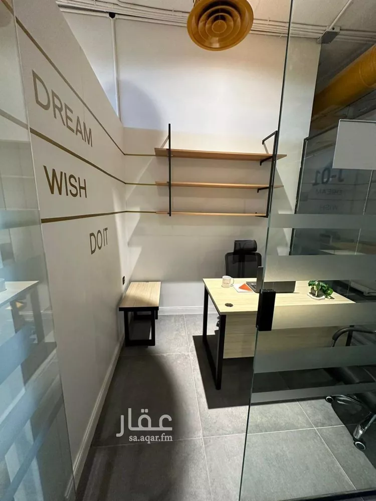 مكتب تجاري للإيجار في شارع الحديقة, حي السويدي, مدينة الرياض, منطقة الرياض