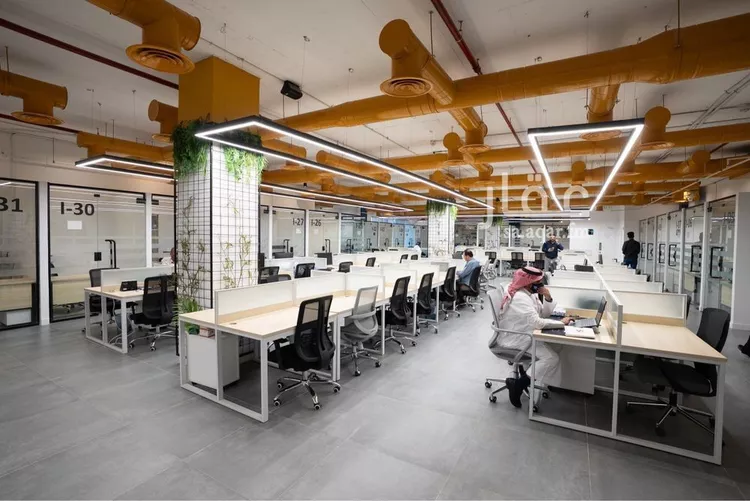 مكتب تجاري للإيجار في شارع الحديقة, حي السويدي, مدينة الرياض, منطقة الرياض