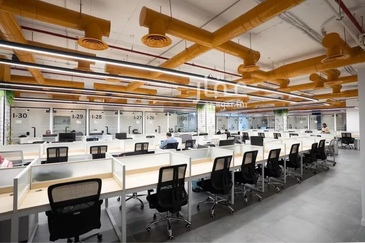 مكتب تجاري للإيجار في شارع الحديقة, حي السويدي, مدينة الرياض, منطقة الرياض صورة 2