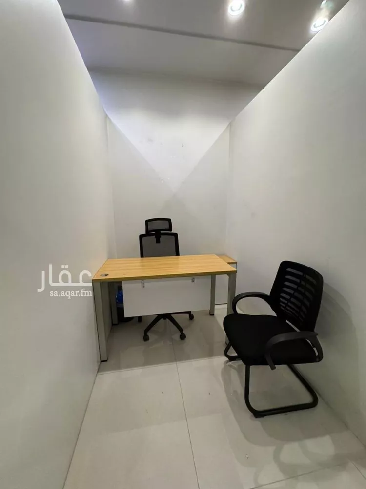 مكتب تجاري للإيجار في شارع الملك عبدالعزيز ابن عبدالرحمن سعود الفرعي, حي العارض, مدينة الرياض, منطقة الرياض صورة 4